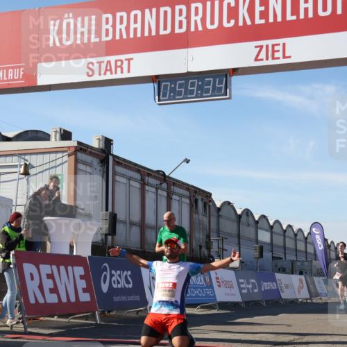 03.10.2025 - Köhlbrandbrückenlauf Luisa Fischer http://msf.ph/oto/9028481 03.10.2025 12:59:33 Ziel 4119, 4270, 4475, 4940, 6060, 6325, 6616, 6666 meine-sportfotos.de