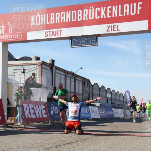 03.10.2025 - Köhlbrandbrückenlauf Luisa Fischer http://msf.ph/oto/9028487 03.10.2025 12:59:34 Ziel 4111, 4119, 4215, 4270, 4475, 6060, 6325, 6616, 6666 meine-sportfotos.de