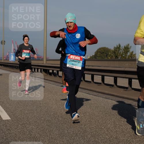 03.10.2025 - Köhlbrandbrückenlauf Fabian Wolf http://msf.ph/oto/9028489 03.10.2025 09:43:48 Position 3 3, 1258, 2955, 1083 meine-sportfotos.de