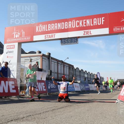 03.10.2025 - Köhlbrandbrückenlauf Luisa Fischer http://msf.ph/oto/9028495 03.10.2025 12:59:34 Ziel 4111, 4119, 4215, 4270, 4475, 6060, 6325, 6616, 6666 meine-sportfotos.de