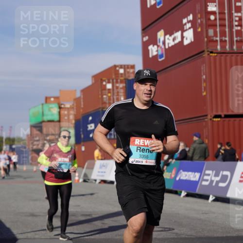 03.10.2025 - Köhlbrandbrückenlauf Michael Burmester http://msf.ph/oto/9028768 03.10.2025 10:33:14 Ziel 2170, 2457, 3355, 3634 meine-sportfotos.de