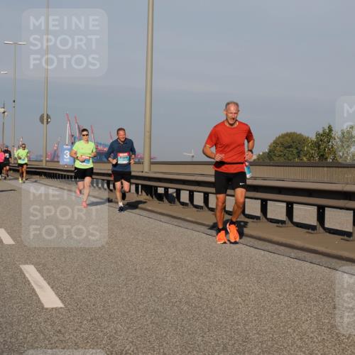 03.10.2025 - Köhlbrandbrückenlauf Fabian Wolf http://msf.ph/oto/9028893 03.10.2025 09:44:02 Position 3  meine-sportfotos.de