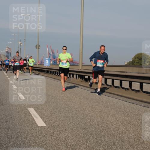 03.10.2025 - Köhlbrandbrückenlauf Fabian Wolf http://msf.ph/oto/9028942 03.10.2025 09:44:04 Position 3  meine-sportfotos.de
