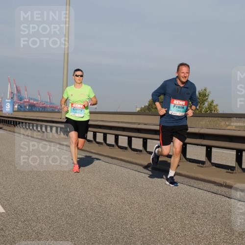 03.10.2025 - Köhlbrandbrückenlauf Fabian Wolf http://msf.ph/oto/9029006 03.10.2025 09:44:05 Position 3 2819, 1265 meine-sportfotos.de