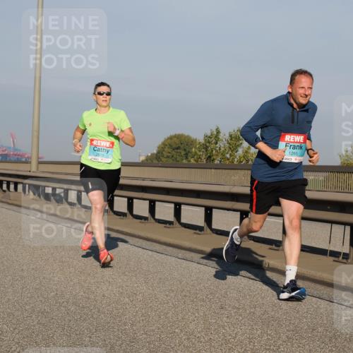 03.10.2025 - Köhlbrandbrückenlauf Fabian Wolf http://msf.ph/oto/9029033 03.10.2025 09:44:06 Position 3 3, 0, 2819, 1265 meine-sportfotos.de