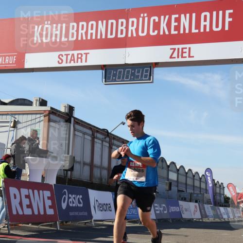 03.10.2025 - Köhlbrandbrückenlauf Luisa Fischer http://msf.ph/oto/9029097 03.10.2025 13:00:47 Ziel 4018, 4228, 4763, 5011, 6042, 6464, 6525 meine-sportfotos.de