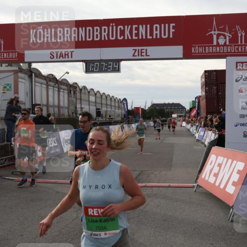 03.10.2025 - Köhlbrandbrückenlauf Julia Fischer http://msf.ph/oto/9029150 03.10.2025 16:07:34 Ziel 7056, 7071, 7172, 7365, 7402, 7434, 7499, 8745, 8862, 8919, 9018, 9261 meine-sportfotos.de