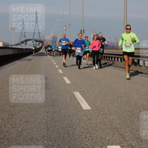 03.10.2025 - Köhlbrandbrückenlauf Fabian Wolf http://msf.ph/oto/9029159 03.10.2025 09:44:12 Position 3 1079 meine-sportfotos.de