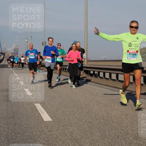 03.10.2025 - Köhlbrandbrückenlauf Fabian Wolf http://msf.ph/oto/9029217 03.10.2025 09:44:13 Position 3 1079 meine-sportfotos.de