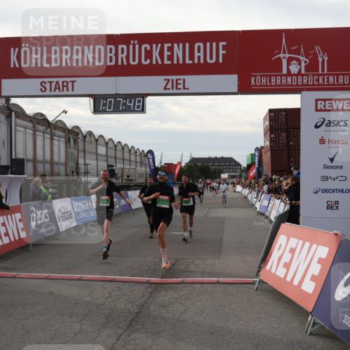 03.10.2025 - Köhlbrandbrückenlauf Julia Fischer http://msf.ph/oto/9029245 03.10.2025 16:07:49 Ziel 7179, 7588, 7674, 7713, 7763, 7780, 8035, 8862, 9020, 9099, 9456, 9457 meine-sportfotos.de