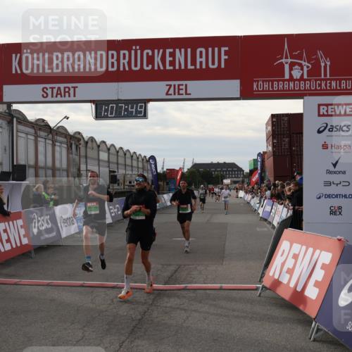 03.10.2025 - Köhlbrandbrückenlauf Julia Fischer http://msf.ph/oto/9029249 03.10.2025 16:07:49 Ziel 7179, 7588, 7674, 7713, 7763, 7780, 8035, 8862, 9020, 9099, 9456, 9457 meine-sportfotos.de