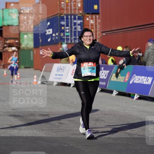 03.10.2025 - Köhlbrandbrückenlauf Michael Burmester http://msf.ph/oto/9029313 03.10.2025 10:33:59 Ziel 1991, 2600, 2652 meine-sportfotos.de