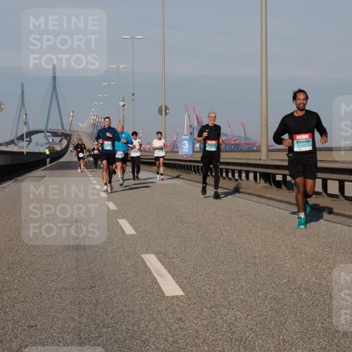 03.10.2025 - Köhlbrandbrückenlauf Fabian Wolf http://msf.ph/oto/9029373 03.10.2025 09:44:20 Position 3 1550 meine-sportfotos.de