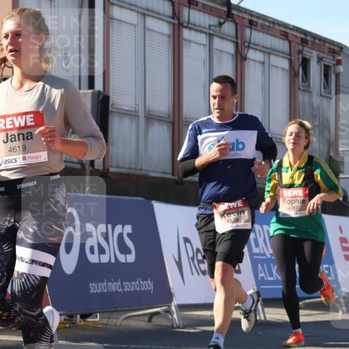 03.10.2025 - Köhlbrandbrückenlauf Luisa Fischer http://msf.ph/oto/9029654 03.10.2025 13:02:52 Ziel 4095, 4116, 4137, 4203, 4279, 4579, 4619, 4747, 5245, 5793, 5810, 6175, 6255, 6447, 6739 meine-sportfotos.de