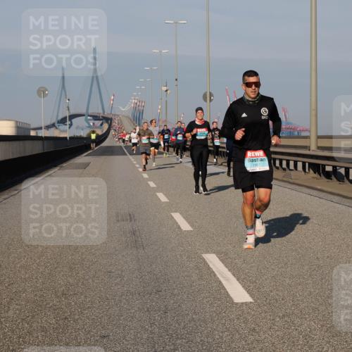 03.10.2025 - Köhlbrandbrückenlauf Fabian Wolf http://msf.ph/oto/9029761 03.10.2025 09:44:34 Position 3 1167 meine-sportfotos.de