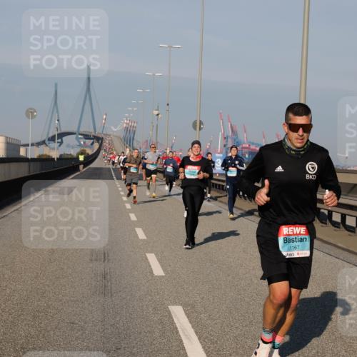 03.10.2025 - Köhlbrandbrückenlauf Fabian Wolf http://msf.ph/oto/9029795 03.10.2025 09:44:35 Position 3 1167 meine-sportfotos.de