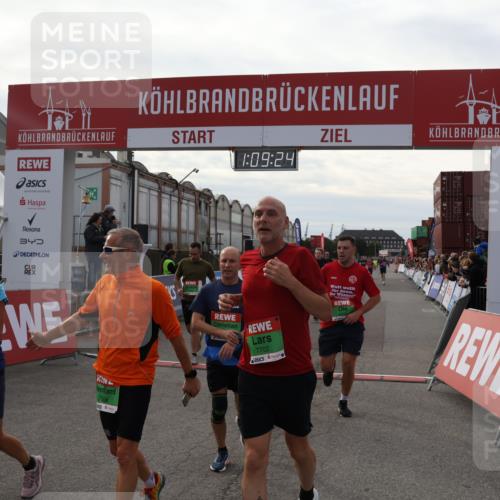 03.10.2025 - Köhlbrandbrückenlauf Julia Fischer http://msf.ph/oto/9029907 03.10.2025 16:09:24 Ziel 7345, 7395, 7447, 7558, 7702, 7822, 8217, 8348, 8541, 8763, 8788, 8797, 8823, 9019, 9091, 9151, 9334, 9470, 9739, 9752, 9753 meine-sportfotos.de