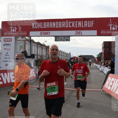 03.10.2025 - Köhlbrandbrückenlauf Julia Fischer http://msf.ph/oto/9029911 03.10.2025 16:09:24 Ziel 7345, 7395, 7447, 7558, 7702, 7822, 8217, 8348, 8541, 8763, 8788, 8797, 8823, 9019, 9091, 9151, 9334, 9470, 9739, 9752, 9753 meine-sportfotos.de