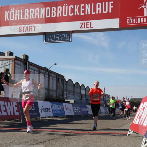 03.10.2025 - Köhlbrandbrückenlauf Luisa Fischer http://msf.ph/oto/9029931 03.10.2025 13:03:25 Ziel 4208, 4225, 4252, 4268, 4283, 4300, 4454, 4856, 5048, 5063, 6194, 6207, 6279, 6612, 6632 meine-sportfotos.de