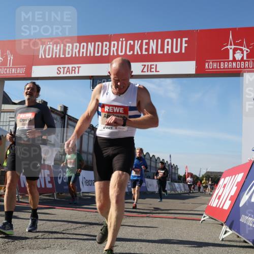 03.10.2025 - Köhlbrandbrückenlauf Luisa Fischer http://msf.ph/oto/9029999 03.10.2025 13:03:30 Ziel 4214, 4225, 4252, 4268, 4283, 4300, 4454, 4507, 5063, 5707, 6194, 6207, 6632 meine-sportfotos.de