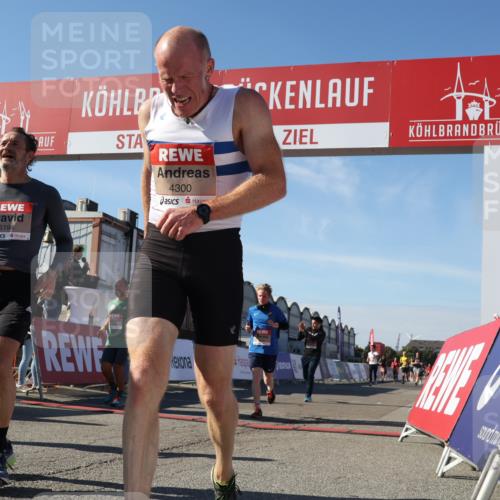 03.10.2025 - Köhlbrandbrückenlauf Luisa Fischer http://msf.ph/oto/9030004 03.10.2025 13:03:31 Ziel 4214, 4225, 4252, 4283, 4300, 4454, 4507, 5063, 5707, 6194, 6207, 6632 meine-sportfotos.de