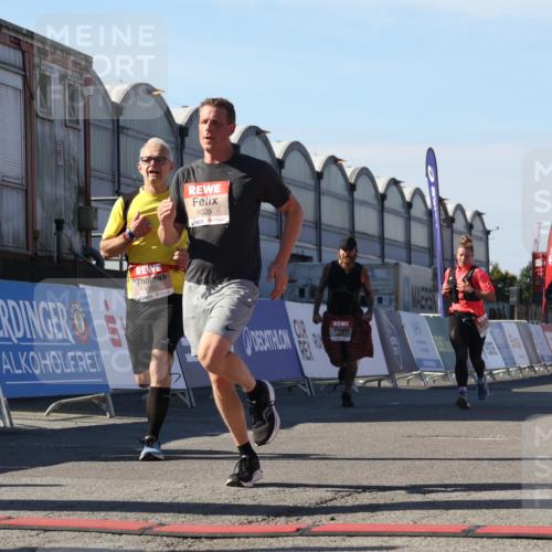 03.10.2025 - Köhlbrandbrückenlauf Luisa Fischer http://msf.ph/oto/9030031 03.10.2025 13:03:38 Ziel 4063, 4214, 4252, 4274, 4300, 4422, 4454, 4507, 5639, 5707, 5799, 6025, 6194, 6207 meine-sportfotos.de