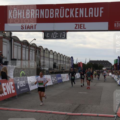 03.10.2025 - Köhlbrandbrückenlauf Julia Fischer http://msf.ph/oto/9030033 03.10.2025 16:10:14 Ziel 7273, 7421, 7437, 7528, 7529, 7753, 7764, 8882, 8932, 8989, 9090, 9323, 9347, 9348, 9349, 9458, 9601 meine-sportfotos.de