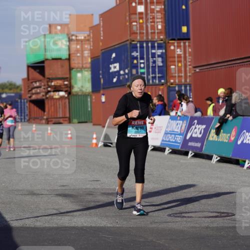 03.10.2025 - Köhlbrandbrückenlauf Michael Burmester http://msf.ph/oto/9030153 03.10.2025 10:35:20 Ziel 2232, 2397, 2755, 2936 meine-sportfotos.de