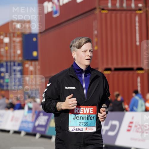 03.10.2025 - Köhlbrandbrückenlauf Michael Burmester http://msf.ph/oto/9030267 03.10.2025 10:35:30 Ziel 2232, 2513, 2755, 2924 meine-sportfotos.de