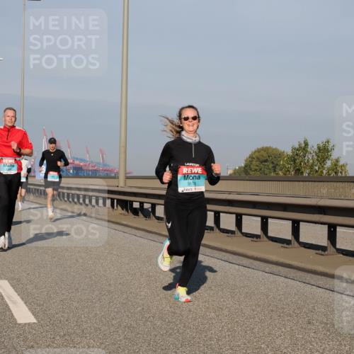 03.10.2025 - Köhlbrandbrückenlauf Fabian Wolf http://msf.ph/oto/9030715 03.10.2025 09:45:10 Position 3 3174 meine-sportfotos.de