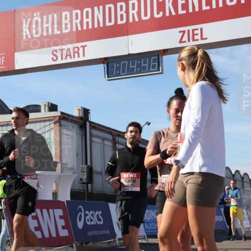 03.10.2025 - Köhlbrandbrückenlauf Luisa Fischer http://msf.ph/oto/9030763 03.10.2025 13:04:44 Ziel 4022, 4061, 4236, 4246, 4247, 4303, 4449, 4713, 4724, 4831, 5849, 5948, 5968, 6092, 6268, 6470, 6716 meine-sportfotos.de