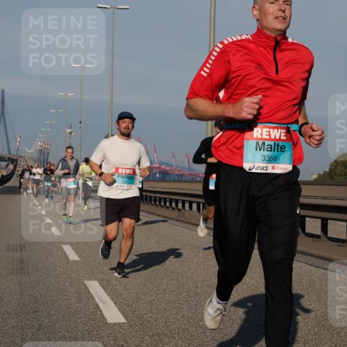 03.10.2025 - Köhlbrandbrückenlauf Fabian Wolf http://msf.ph/oto/9030776 03.10.2025 09:45:13 Position 3 1271, 3358 meine-sportfotos.de