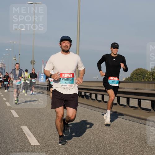03.10.2025 - Köhlbrandbrückenlauf Fabian Wolf http://msf.ph/oto/9030806 03.10.2025 09:45:14 Position 3 3, 1271, 3749 meine-sportfotos.de