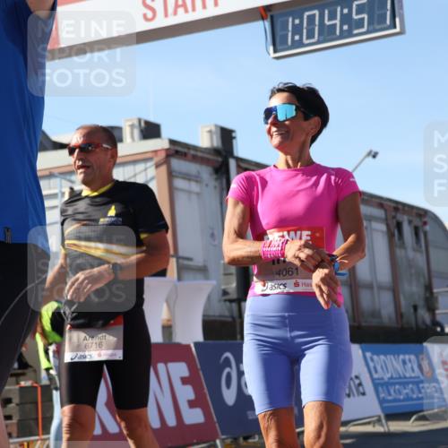 03.10.2025 - Köhlbrandbrückenlauf Luisa Fischer http://msf.ph/oto/9030807 03.10.2025 13:04:50 Ziel 4022, 4061, 4236, 4240, 4246, 4247, 4303, 4449, 4724, 4831, 5849, 5948, 5968, 6268, 6470, 6716 meine-sportfotos.de