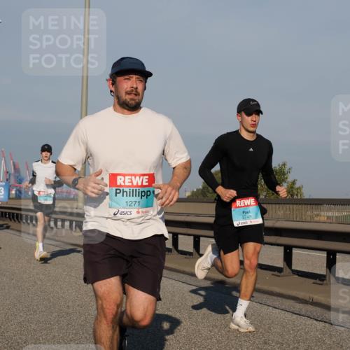 03.10.2025 - Köhlbrandbrückenlauf Fabian Wolf http://msf.ph/oto/9030825 03.10.2025 09:45:14 Position 3 1271, 3749, 0000000 meine-sportfotos.de