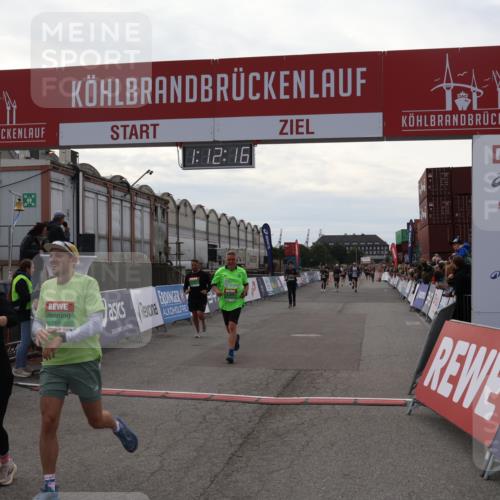 03.10.2025 - Köhlbrandbrückenlauf Julia Fischer http://msf.ph/oto/9031026 03.10.2025 16:12:17 Ziel 7404, 7468, 7615, 7762, 7825, 8088, 8501, 8939, 8951, 9399 meine-sportfotos.de