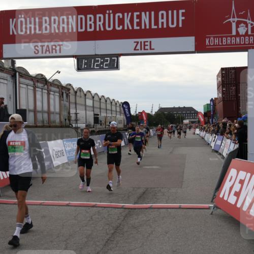 03.10.2025 - Köhlbrandbrückenlauf Julia Fischer http://msf.ph/oto/9031105 03.10.2025 16:12:27 Ziel 7615, 7654, 7688, 7762, 8501, 8901, 9060, 9061, 9359, 9454, 9677 meine-sportfotos.de
