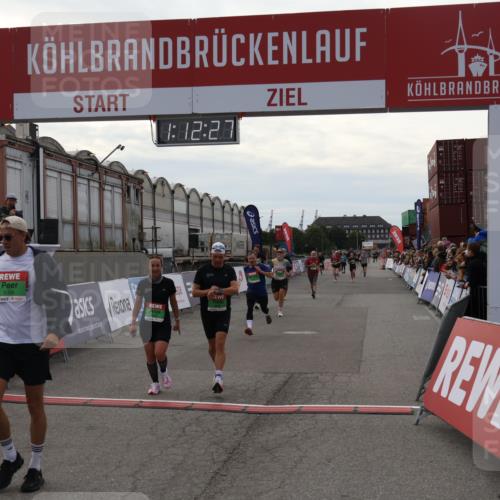 03.10.2025 - Köhlbrandbrückenlauf Julia Fischer http://msf.ph/oto/9031111 03.10.2025 16:12:28 Ziel 7654, 7688, 7762, 8501, 8901, 9060, 9061, 9359, 9454, 9677 meine-sportfotos.de