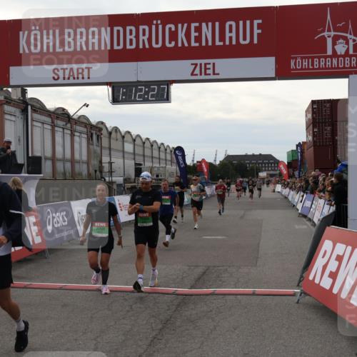 03.10.2025 - Köhlbrandbrückenlauf Julia Fischer http://msf.ph/oto/9031116 03.10.2025 16:12:28 Ziel 7654, 7688, 7762, 8501, 8901, 9060, 9061, 9359, 9454, 9677 meine-sportfotos.de