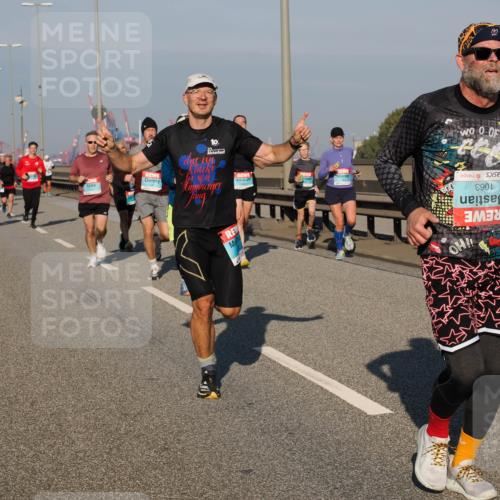 03.10.2025 - Köhlbrandbrückenlauf Fabian Wolf http://msf.ph/oto/9031182 03.10.2025 09:45:28 Position 3 10, 1063, 83 meine-sportfotos.de
