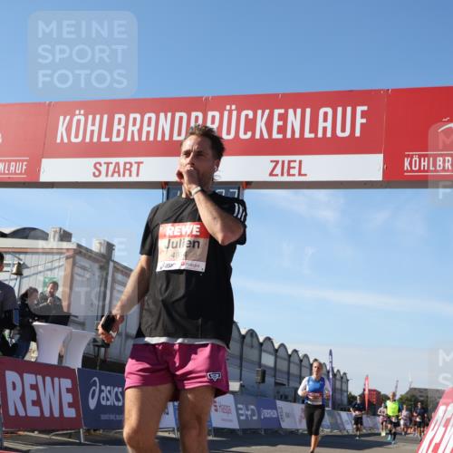 03.10.2025 - Köhlbrandbrückenlauf Luisa Fischer http://msf.ph/oto/9031444 03.10.2025 13:06:01 Ziel 4302, 4327, 4328, 4643, 4761, 4954, 5096, 5764, 6158, 6214, 6305, 6510, 6533, 6720 meine-sportfotos.de