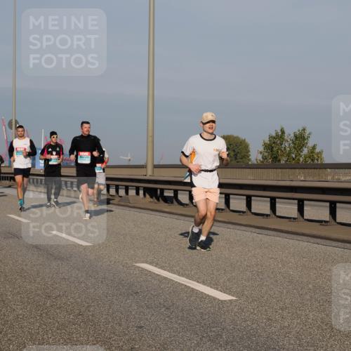 03.10.2025 - Köhlbrandbrückenlauf Fabian Wolf http://msf.ph/oto/9031626 03.10.2025 09:45:51 Position 3  meine-sportfotos.de
