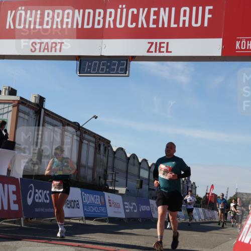 03.10.2025 - Köhlbrandbrückenlauf Luisa Fischer http://msf.ph/oto/9031635 03.10.2025 13:06:31 Ziel 4015, 4026, 4122, 4124, 4151, 4312, 4396, 4550, 4658, 4659, 5563, 5641, 5970, 6193, 6256 meine-sportfotos.de