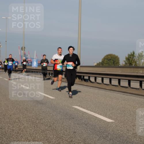 03.10.2025 - Köhlbrandbrückenlauf Fabian Wolf http://msf.ph/oto/9031697 03.10.2025 09:45:57 Position 3 3 meine-sportfotos.de