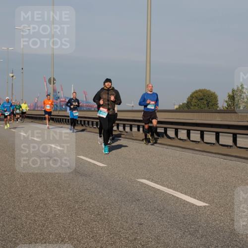 03.10.2025 - Köhlbrandbrückenlauf Fabian Wolf http://msf.ph/oto/9031862 03.10.2025 09:46:07 Position 3  meine-sportfotos.de