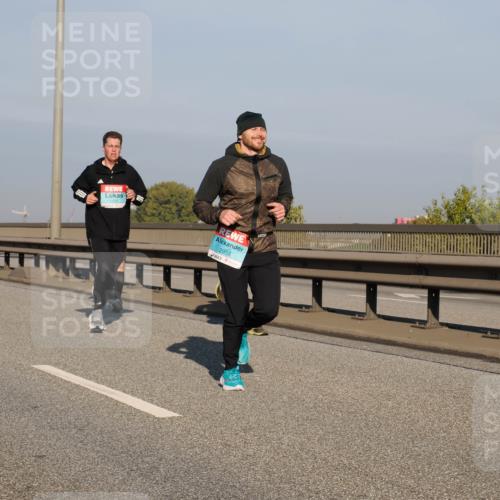 03.10.2025 - Köhlbrandbrückenlauf Fabian Wolf http://msf.ph/oto/9031915 03.10.2025 09:46:09 Position 3 1122, 2959 meine-sportfotos.de