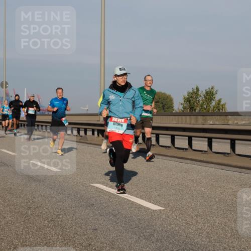 03.10.2025 - Köhlbrandbrückenlauf Fabian Wolf http://msf.ph/oto/9032124 03.10.2025 09:46:20 Position 3 1330 meine-sportfotos.de