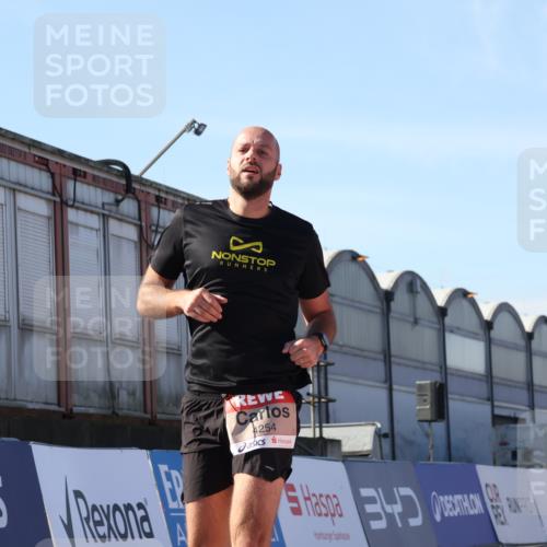 03.10.2025 - Köhlbrandbrückenlauf Luisa Fischer http://msf.ph/oto/9032134 03.10.2025 13:07:32 Ziel 4113, 4165, 4254, 4263, 4287, 4288, 4375, 4590, 4636, 5645, 5646, 5870, 5872 meine-sportfotos.de
