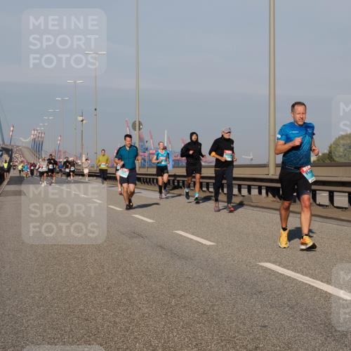 03.10.2025 - Köhlbrandbrückenlauf Fabian Wolf http://msf.ph/oto/9032157 03.10.2025 09:46:22 Position 3 116 meine-sportfotos.de