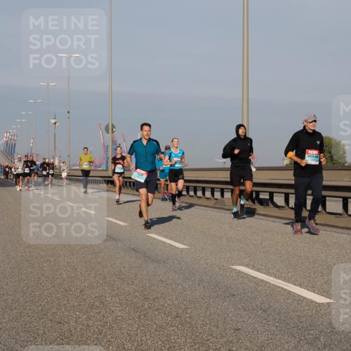 03.10.2025 - Köhlbrandbrückenlauf Fabian Wolf http://msf.ph/oto/9032201 03.10.2025 09:46:24 Position 3  meine-sportfotos.de